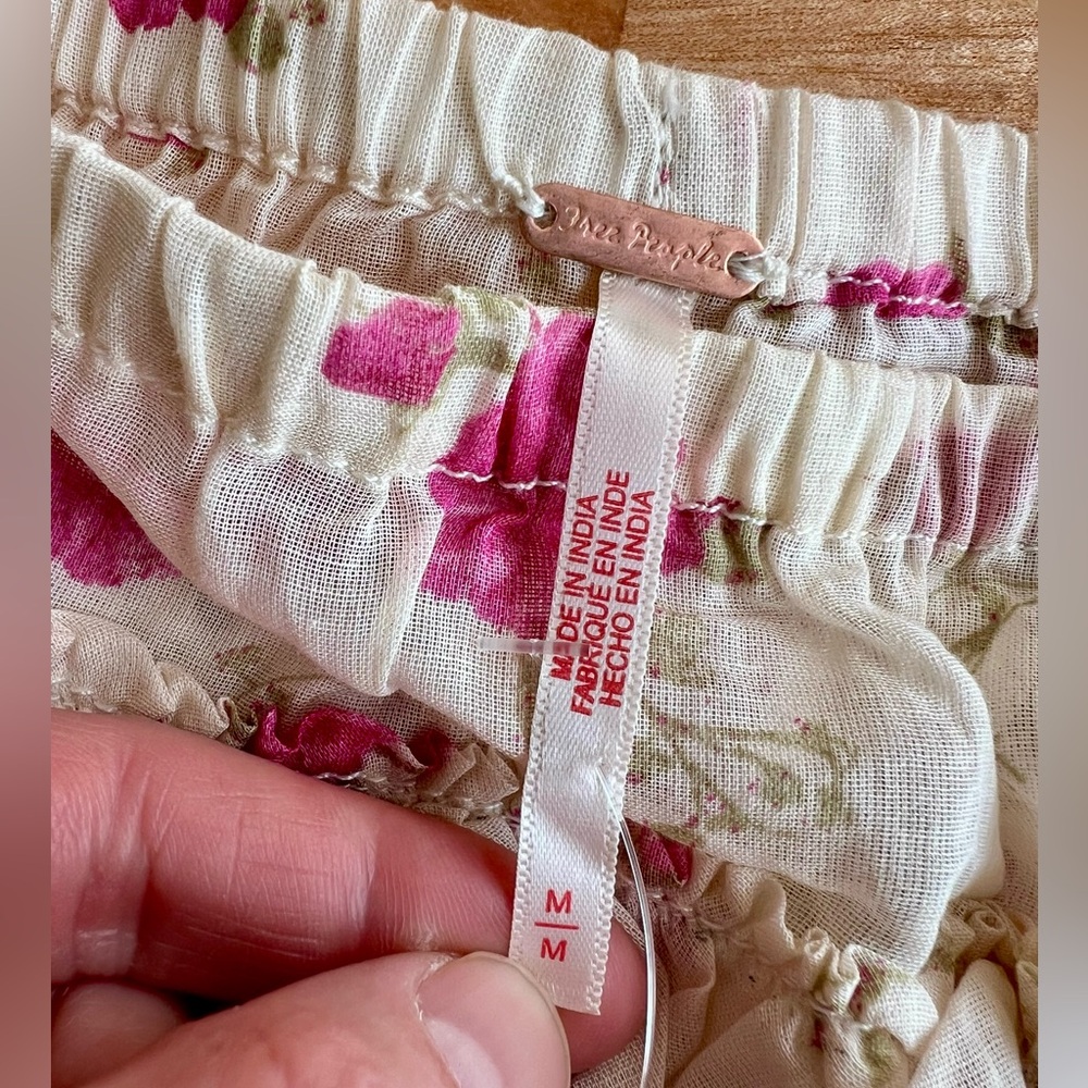 Free People shorties sz M - Picture 3 of 5